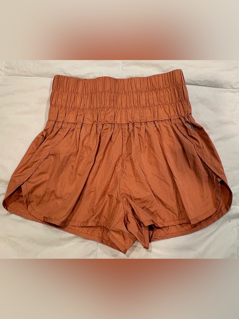 Free People Movement Rust Smocked Running Shorts S - Picture 2 of 5